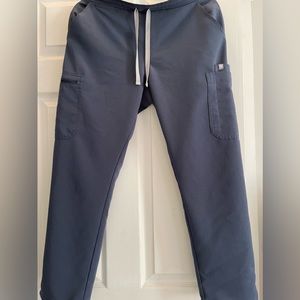 Figs Yola medium scrub pant